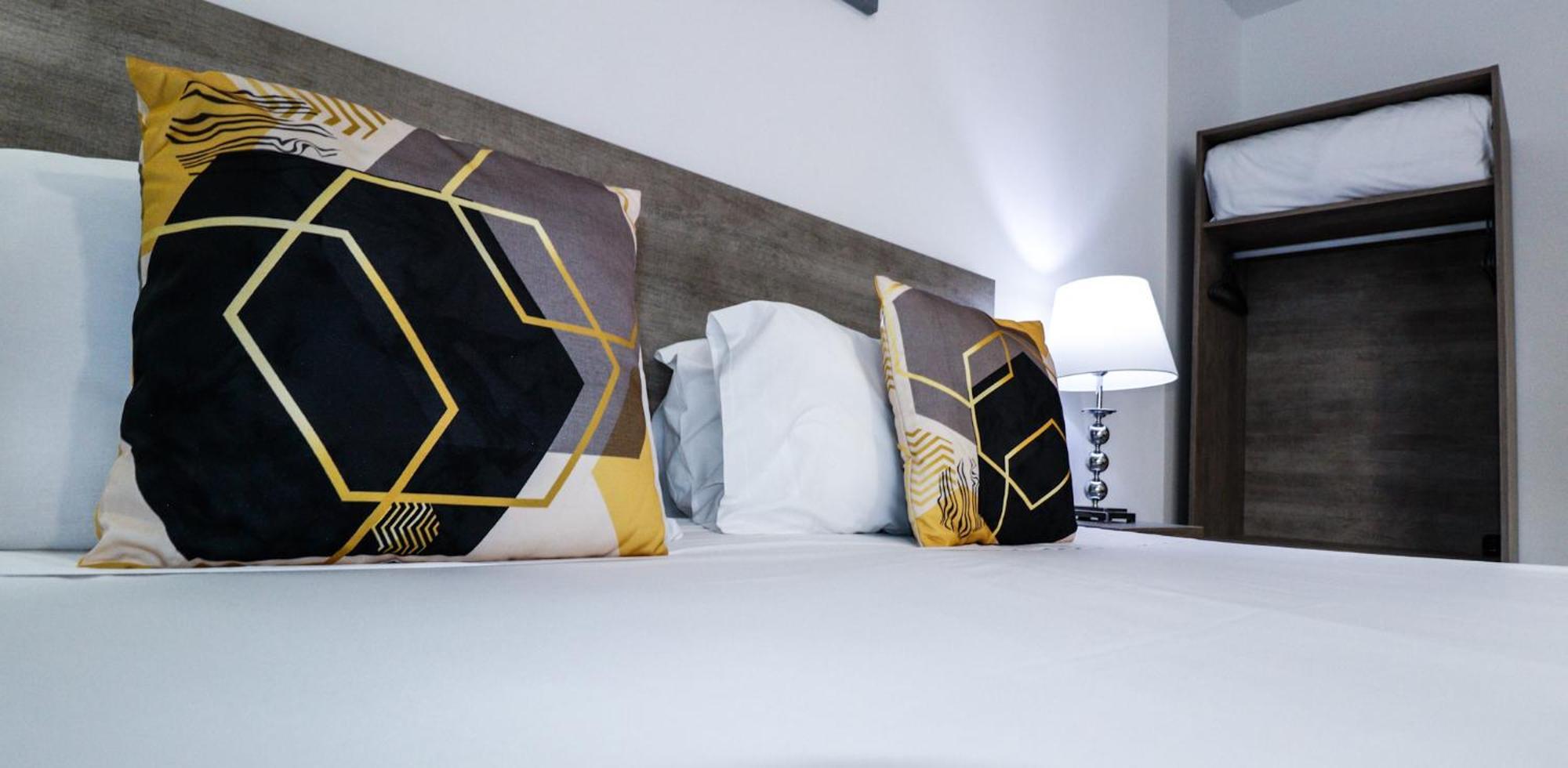 Napoli Suites Studios Aparthotel Saint Julian's Bagian luar foto