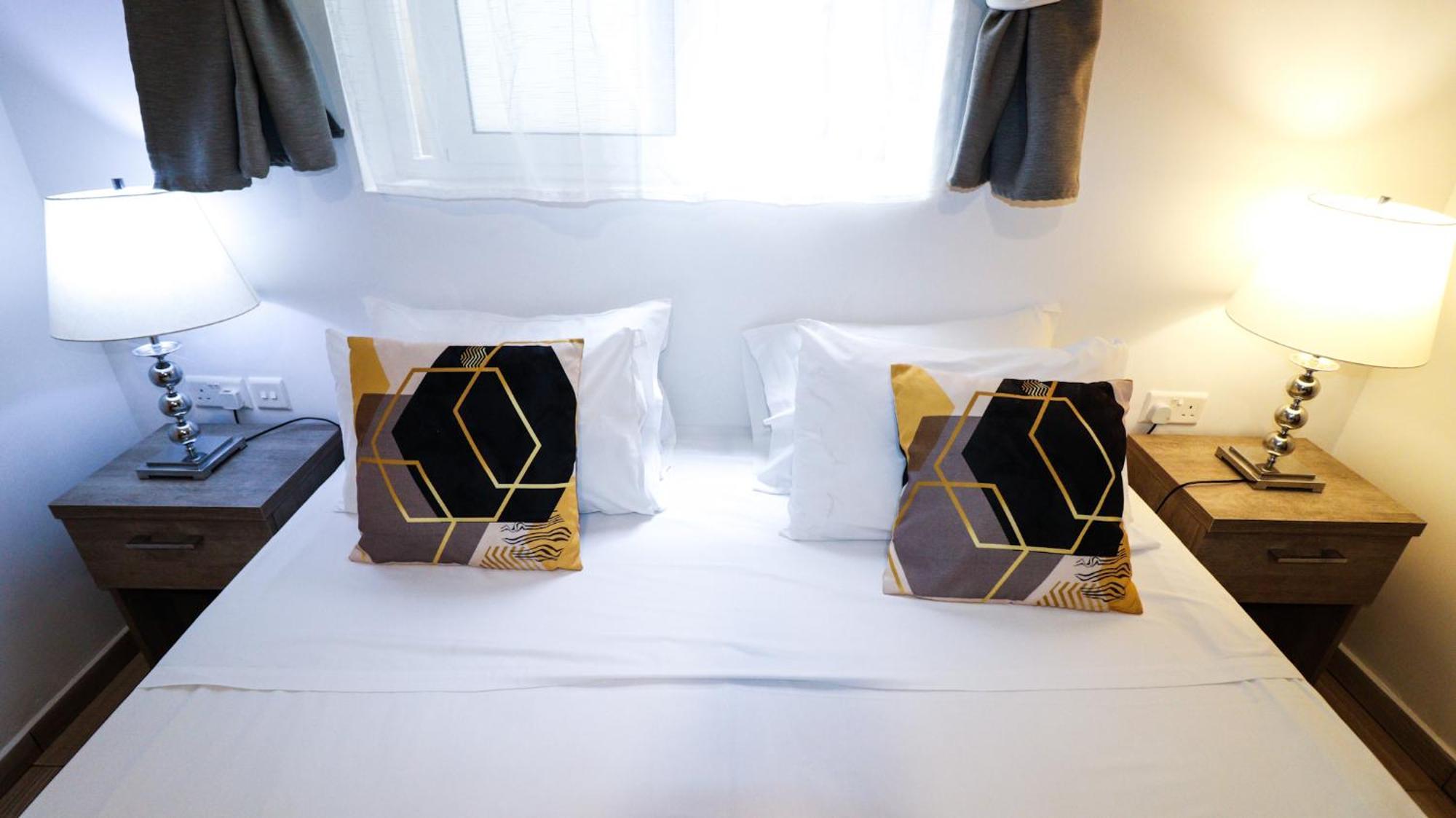 Napoli Suites Studios Aparthotel Saint Julian's Bagian luar foto